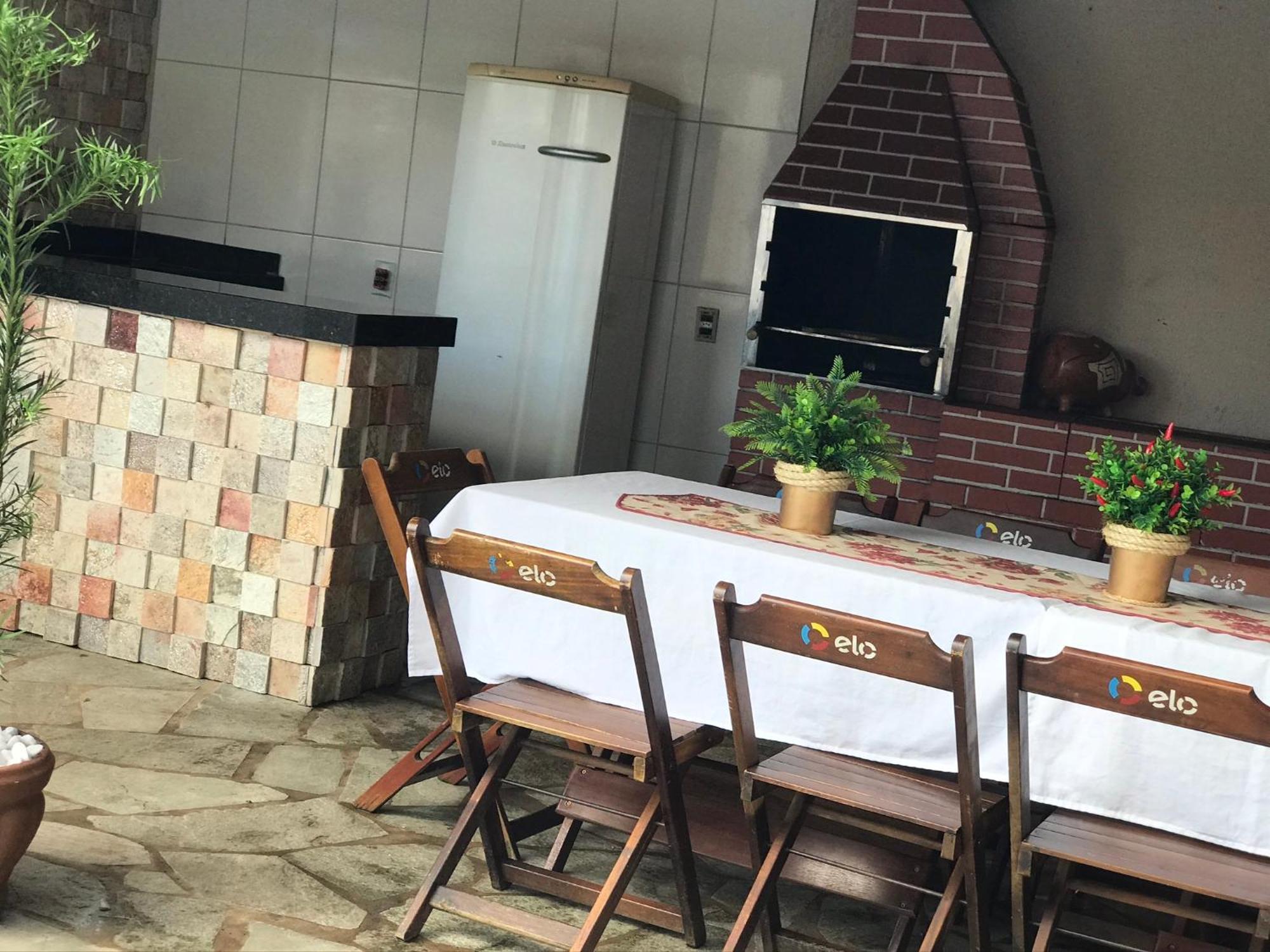 Casa 5Suite Na Rua Do Lazer Пиренополис Экстерьер фото