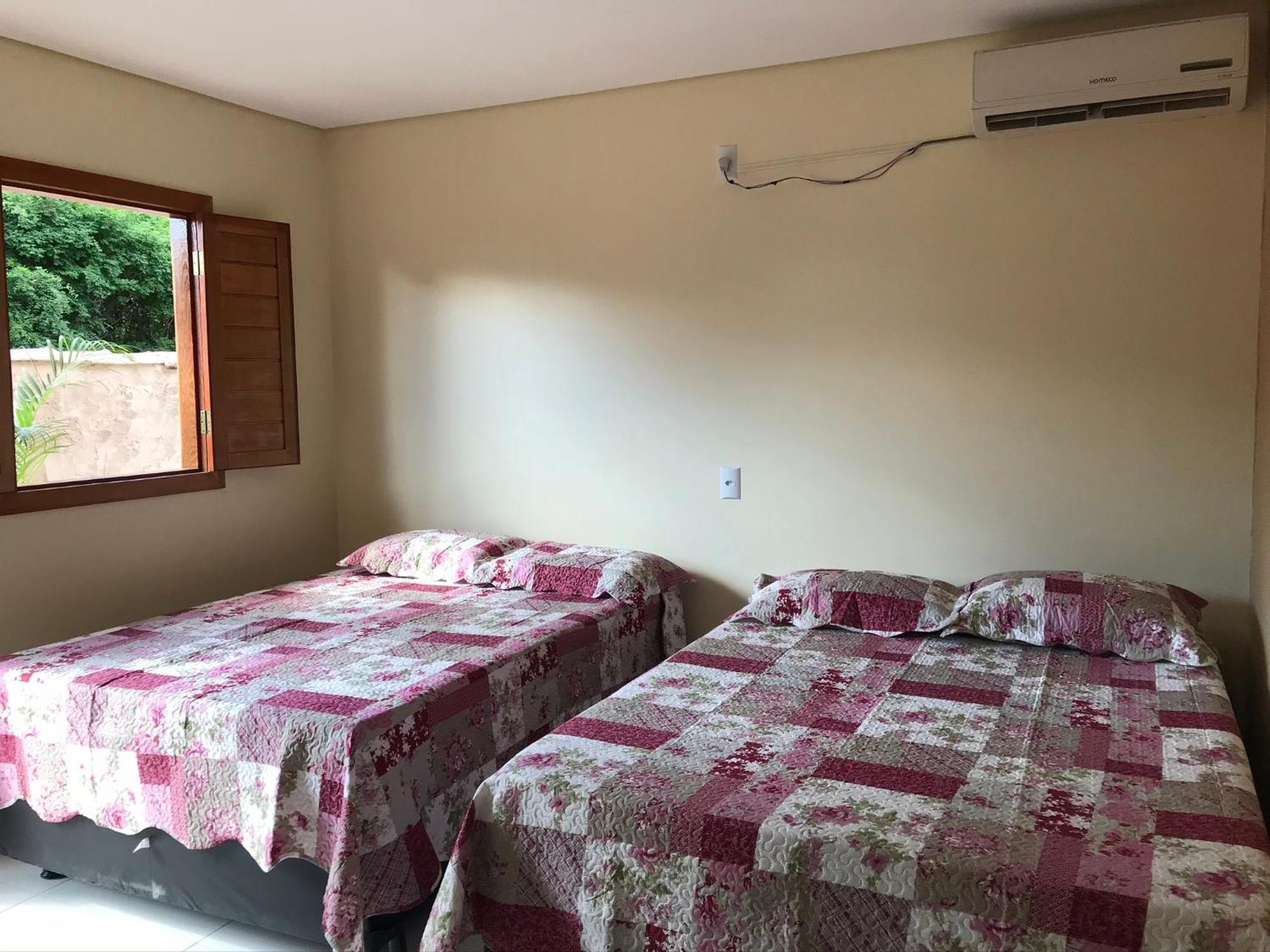 Casa 5Suite Na Rua Do Lazer Пиренополис Экстерьер фото